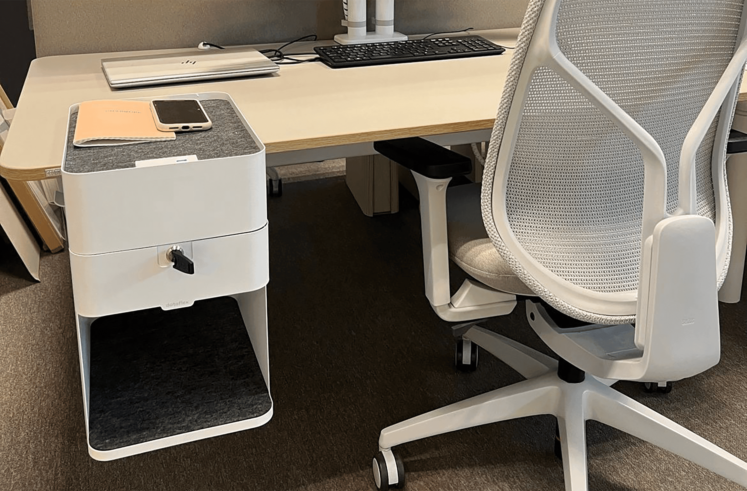 bento desktop locker weiss